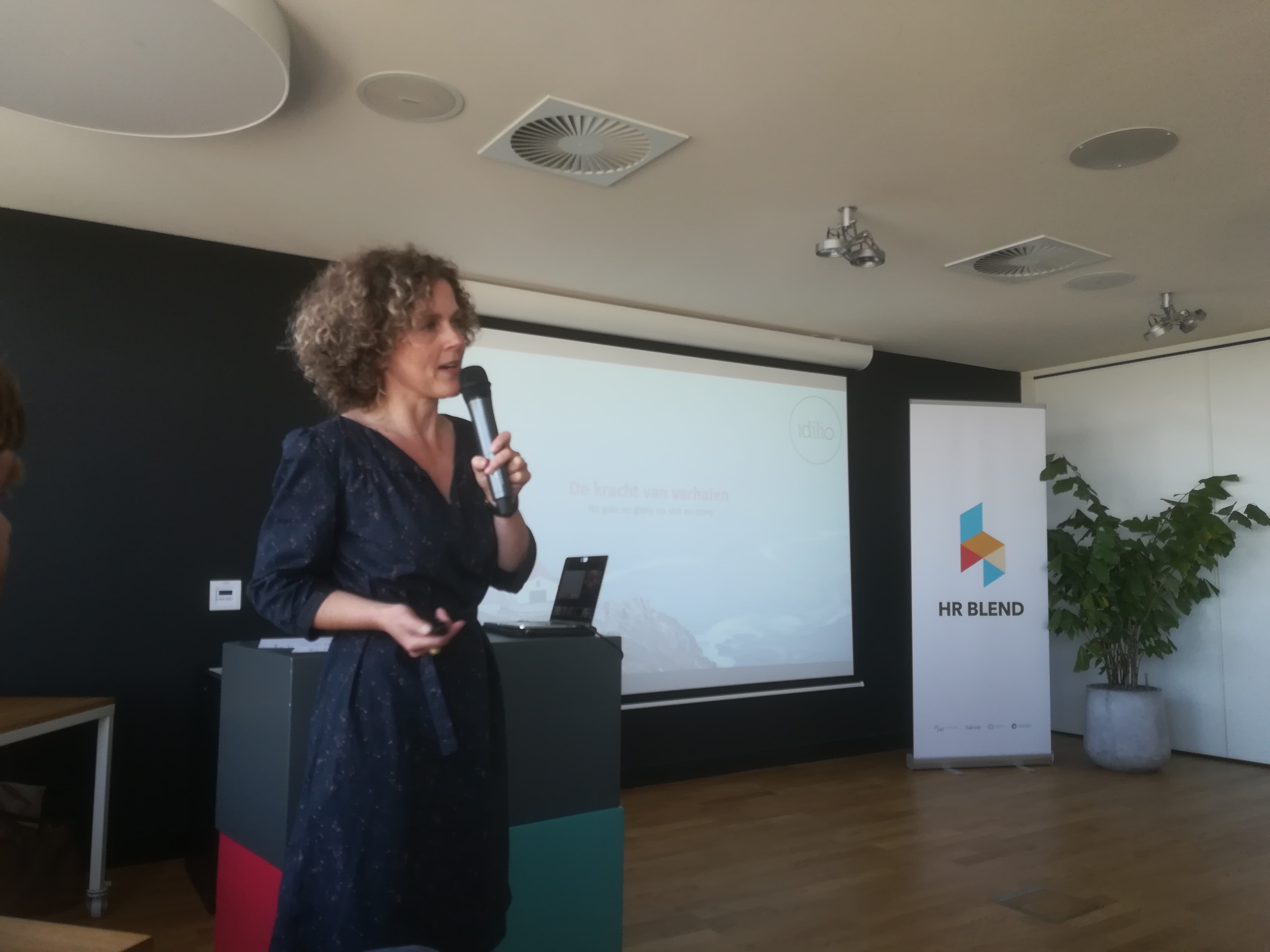 HR Blend - A human touch through technology