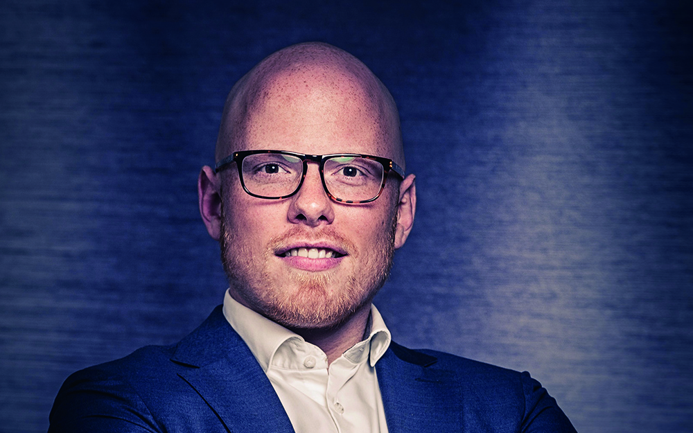 Luc van der Voorn, Bullhorn