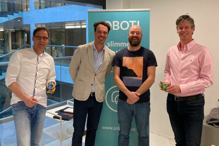 Smart chatbot automation platform Joboti ontvangt investering voor groei