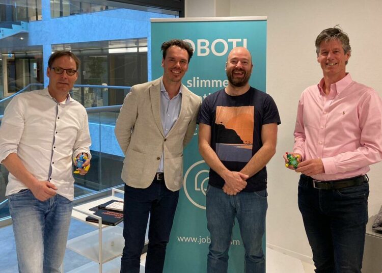 Smart chatbot automation platform Joboti ontvangt investering voor groei