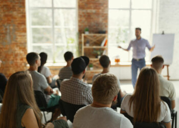 Verrijk je kennis deze zomer bij de Recruitment Summerclasses