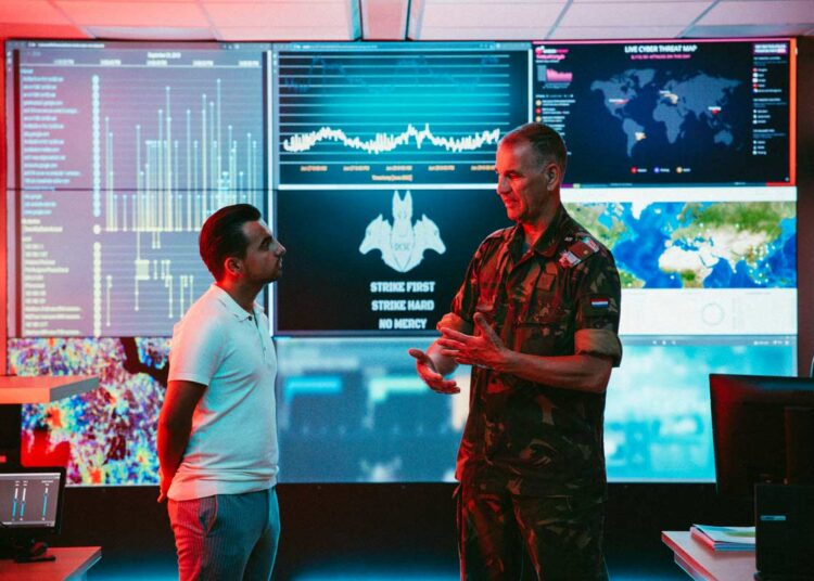 Kom jij Defensie versterken als expert op het gebied van recruitmensystemen? [adv]