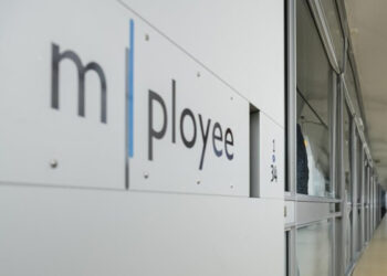 Bullhorn neemt MPloyee over voor haar midoffice