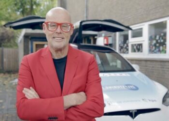 Trendwatcher Vincent Everts: ‘Degenen die AI niet gebruiken, zijn gewoon vijf keer zo onproductief’