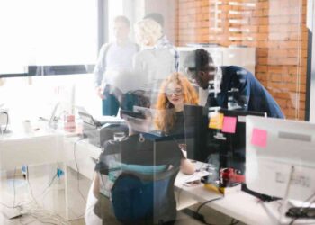 De impact van generatieve AI op de toekomst van uitzenders en arbeidsbemiddelaars