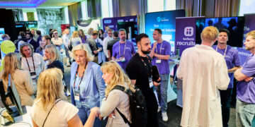 Ontmoet Minggo, SourceGeek, Bullhorn, Spadework en daidalo op Demo_Day