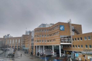 Archieffoto van UWV-kantoor bij station Groningen, gebruikt bij het artikel over het stopgezette AI-matchingproject